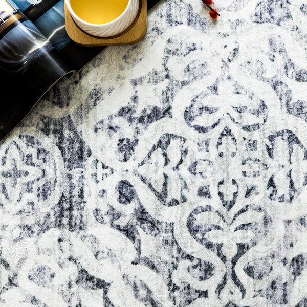 Extra Large Floor Rug Light Grey Plush Warm Geometric Diamond Carpet Machine Washable Runner